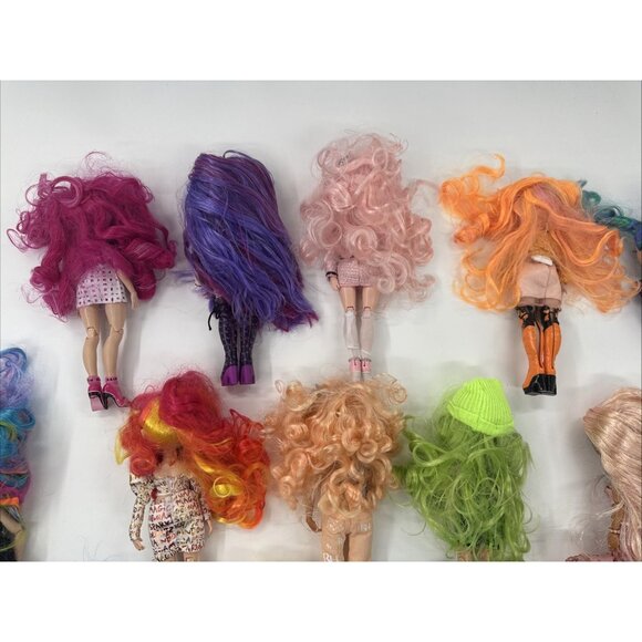 Rainbow High Doll Lot of 15 with Clothes Shoes Articulated Colorful Hair MGA - Picture 11 of 14